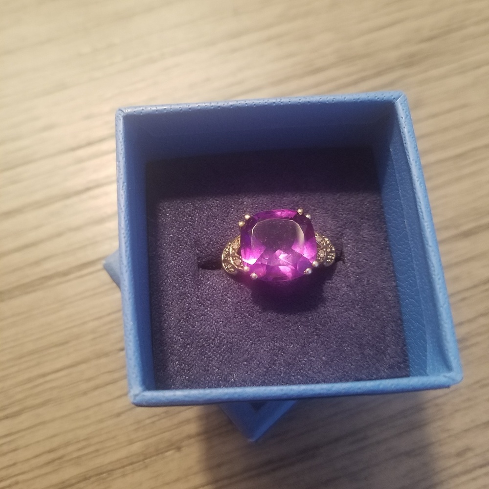 Amethyst Ring New in box